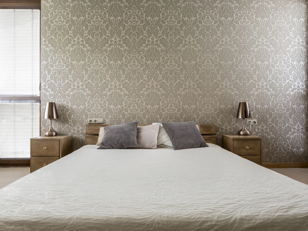 Kingsize bedroom interior painting in The Avenues Hull by Hull Decorators