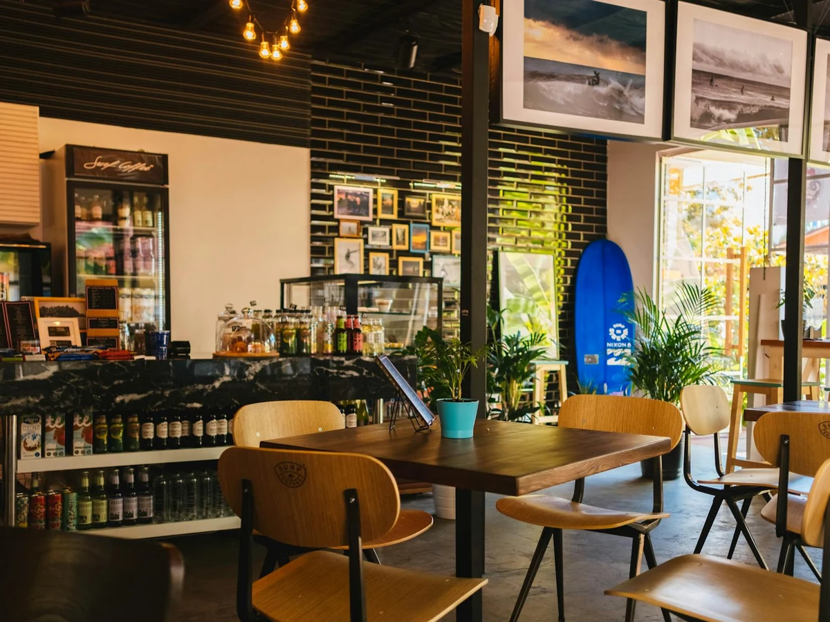commercial-painting-modern-cafe-interior-hull-decorators Modern cafe interior commercial painting by Hull Decorators in Bridlington