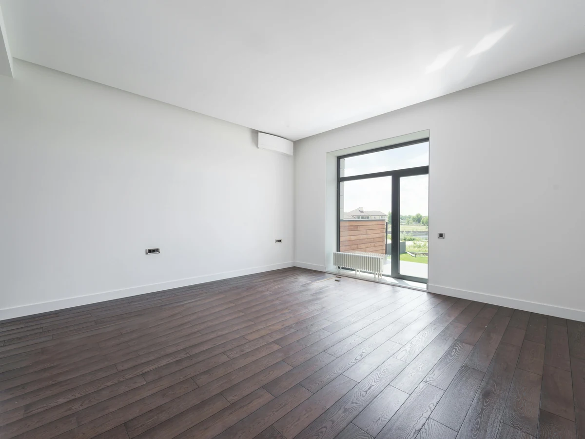 Interior painting bright white finish on an empty room in Brough by Hull Decorators