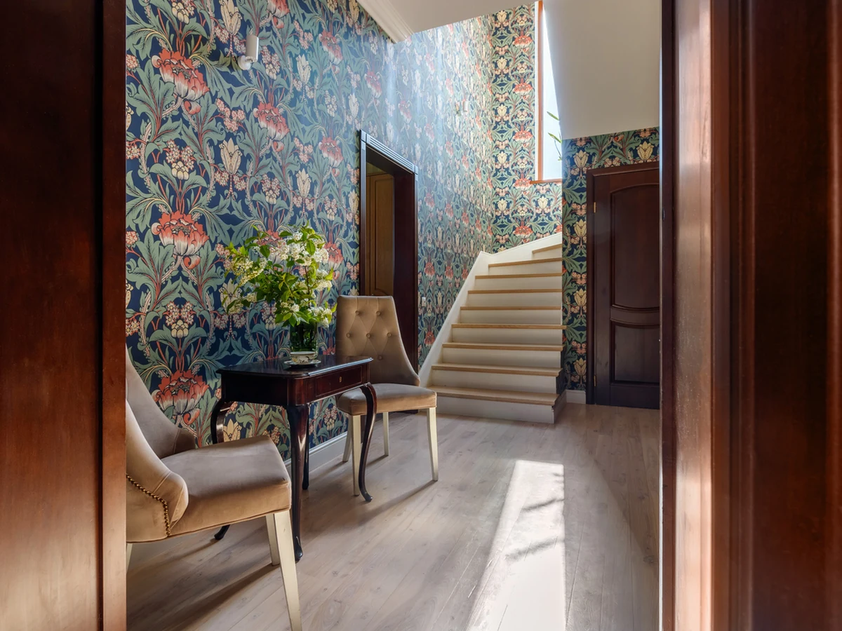 Ornate floral wallpaper hanging in a period property in The Avenues Hull by Hull Decorators